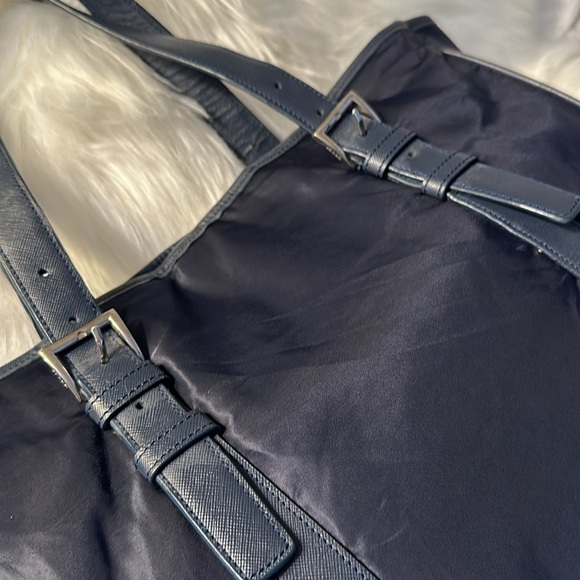 PRADA Milano nylon tote bag - Picture 11 of 16